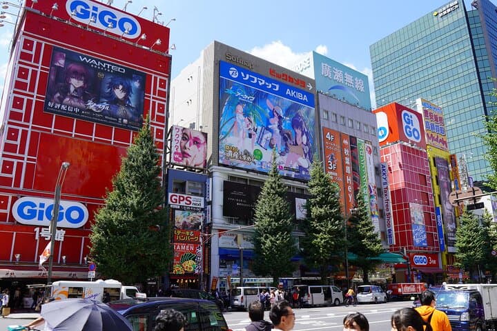 Create Your Akihabara Tour! Anime, Games & Local Tips — photo 6