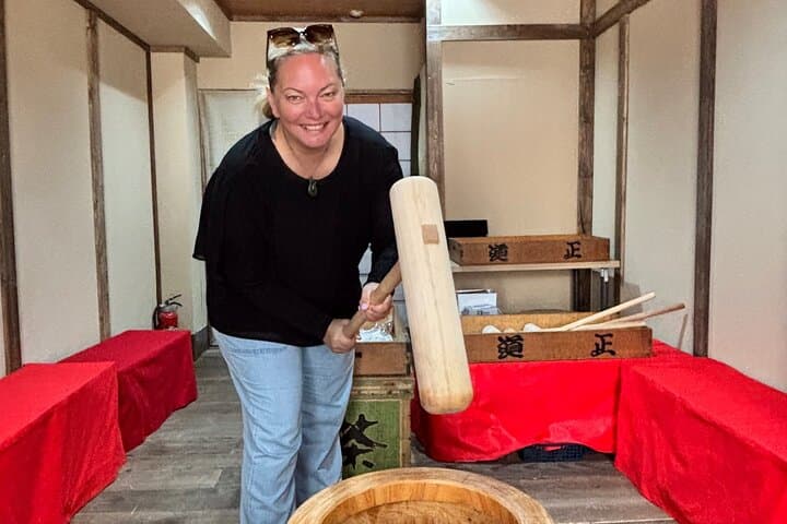 【For adult】Traditional Mochi Pounding Experience with Tasting — photo 7