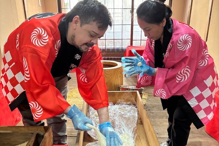 【For adult】Traditional Mochi Pounding Experience with Tasting — photo 12