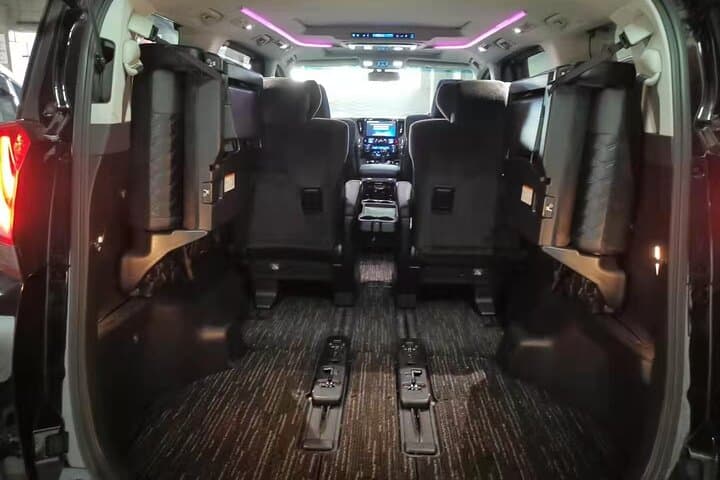 Tokyo Private Transfer from Tokyo center to Haneda Airport (HND) — photo 4