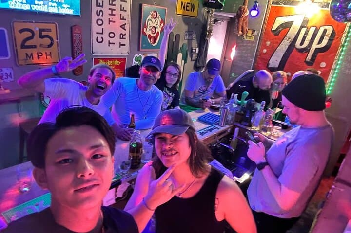 Osaka American village Bar hopping tour — photo 3