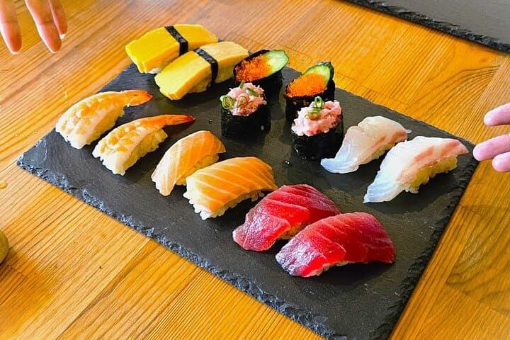 Japanese Sushi Cooking Class — photo 4