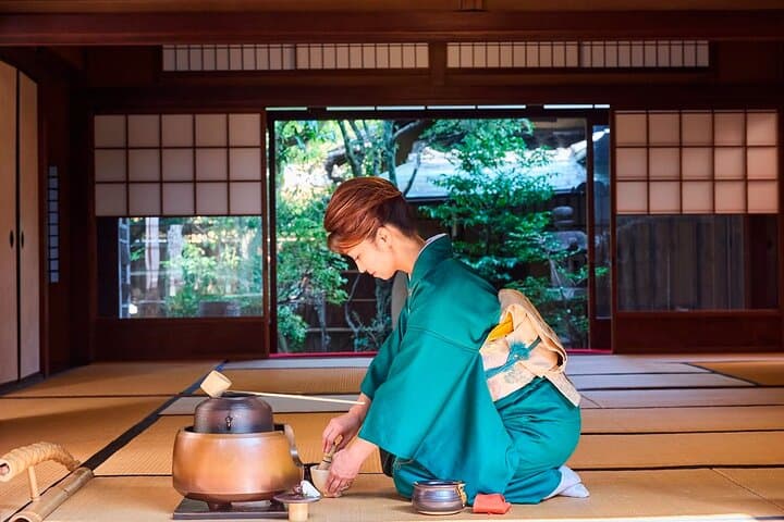 Kimono Tea Ceremony at Kyoto Maikoya, Karasuma Shijo — photo 2