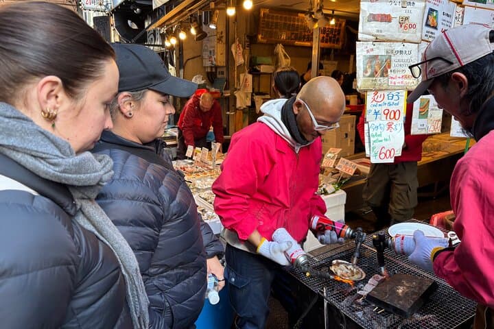 Tsukiji Fish Market Private Food Tour in Tokyo — photo 6