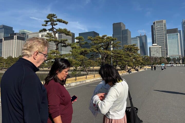 Tokyo Imperial Palace and Heritage of Edo Castle Private Tour — photo 4