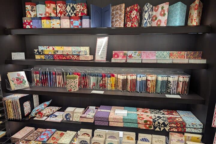 Nihonbashi Walking Tour Through Japanese Craftsmanship — photo 8