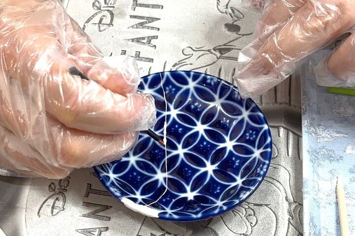 Kintsugi Experience in Naha, Okinawa - Art from Broken Pieces! — photo 9