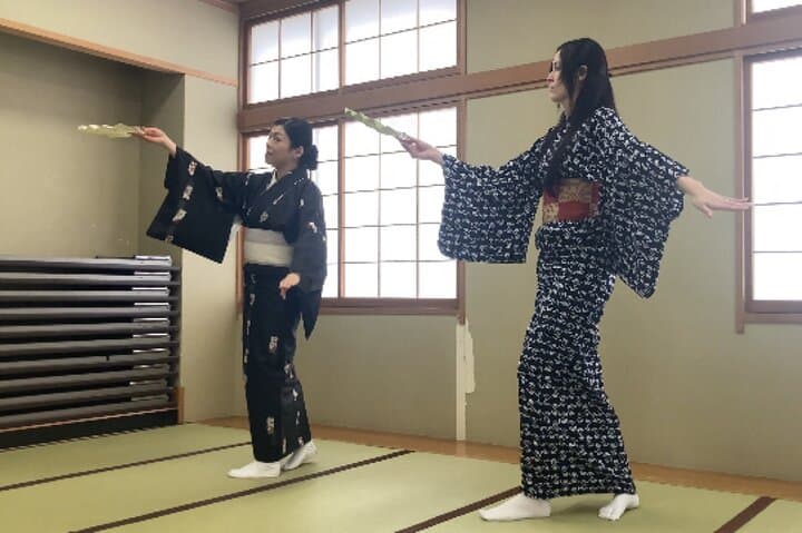 Japanese Classic Dance Experience 〜Private lesson〜 — photo 2