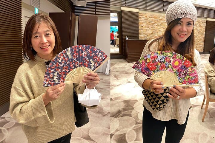 Making traditional Japanese cultural fans in Tokyo — photo 5