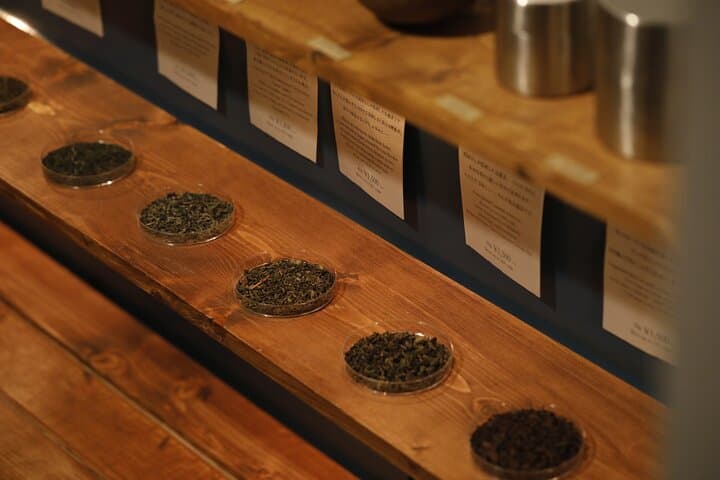 Beyond Matcha: Tokyo Tea Bar Tasting - 7 Teas Near Asakusa — photo 12
