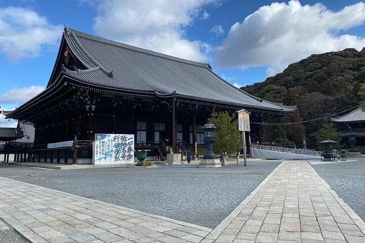 From Osaka to Kyoto for a Day of Culture and History — photo 5