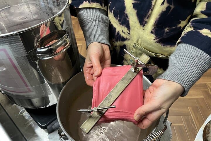 Itajime Shibori Scarf Class — photo 10