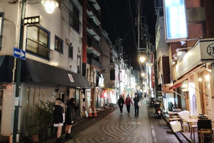 Yokohama: Choose-Your-Stops Bar & Food Hopping Tour — photo 7