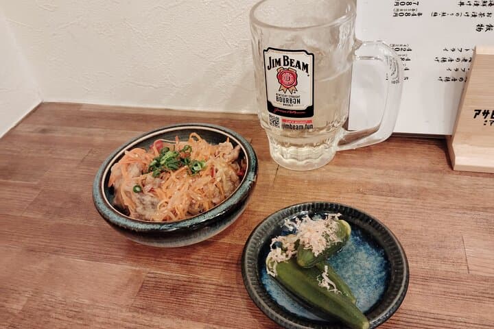 Yokohama: Choose-Your-Stops Bar & Food Hopping Tour — photo 2