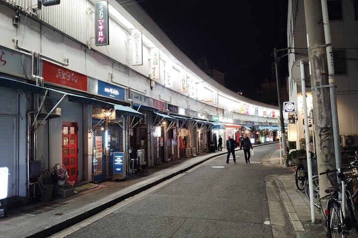 Yokohama: Choose-Your-Stops Bar & Food Hopping Tour — photo 19