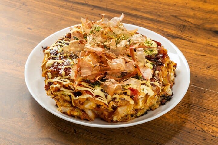 1 hour Takoyaki and Okonomiyaki cooking class in Kyoto — photo 3