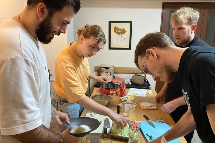 1 hour Takoyaki and Okonomiyaki cooking class in Kyoto — photo 11