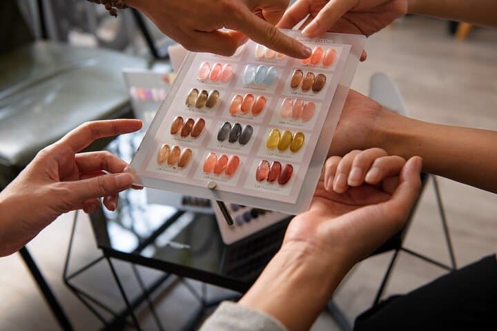 Luxury Lash & Nail Experience in Japan – English/Spanish Support — photo 10