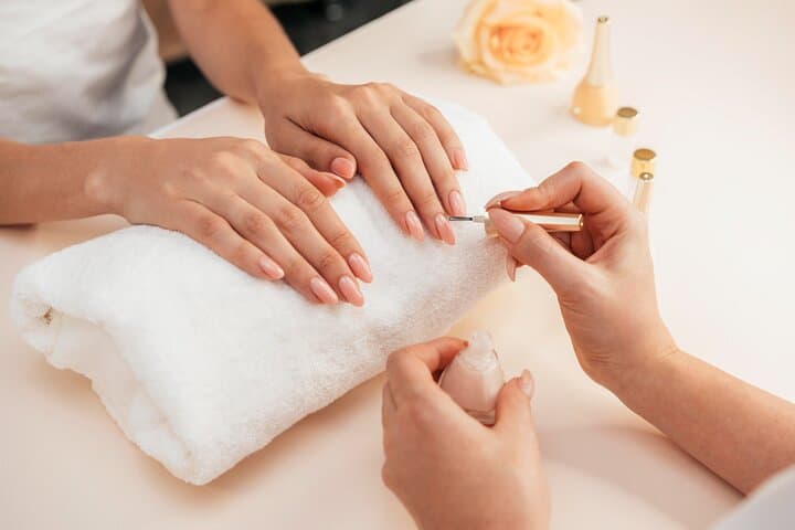 Luxury Lash & Nail Experience in Japan – English/Spanish Support — photo 12