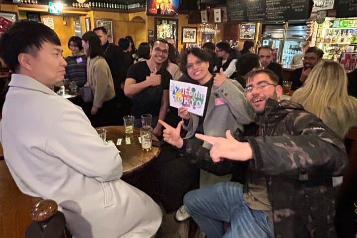 Meet Locals and Japanese Speaking Experience at British Pub Osaka — photo 14