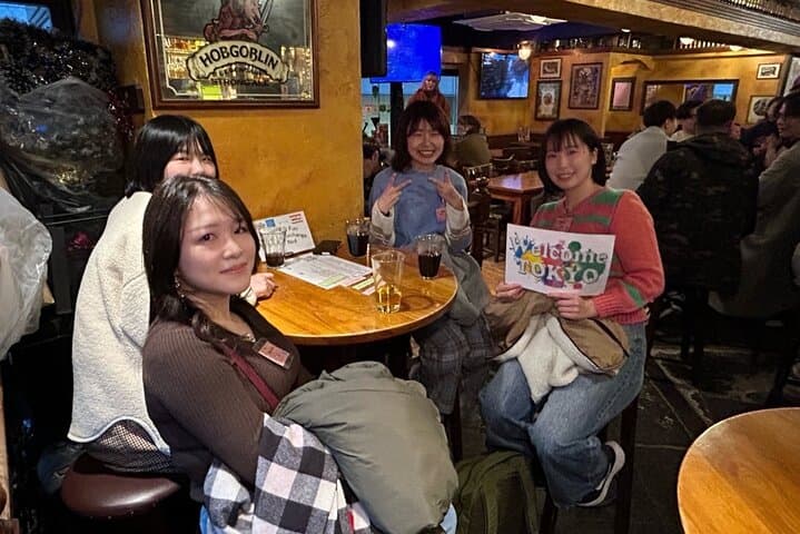 Meet Locals and Japanese Speaking Experience at British Pub Osaka — photo 2