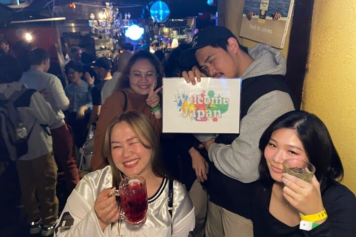Meet Locals experience Fun Chat Drink Osaka International Party — photo 2