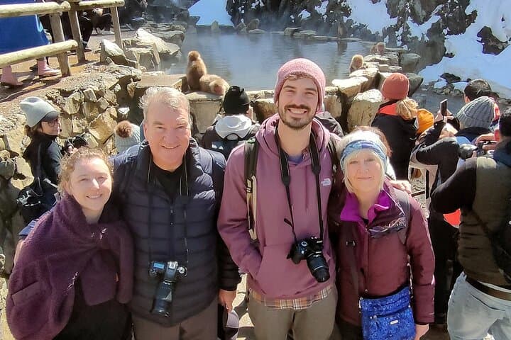 Snow Monkey and Obuse from Nagano — photo 1