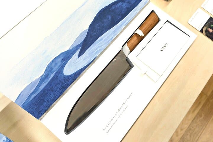 Explore Traditional and Modern Blade Techniques Tour — photo 2