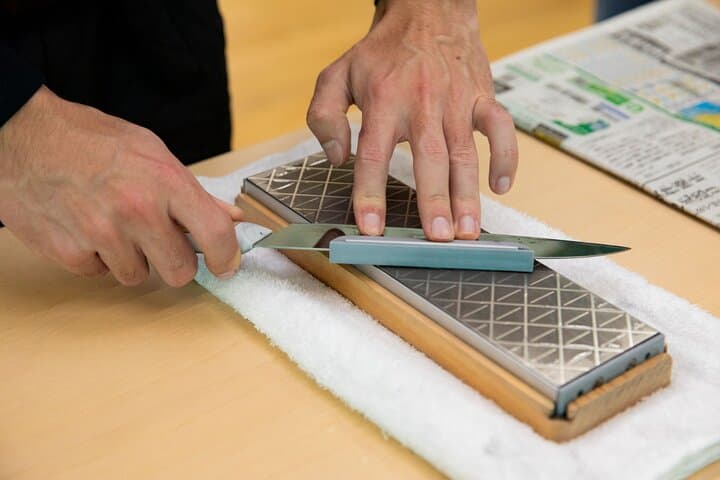 Explore Traditional and Modern Blade Techniques Tour — photo 6