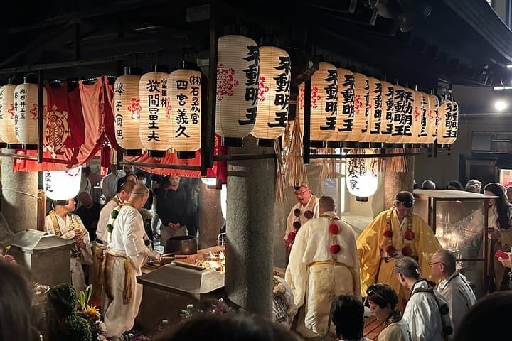 Discover Real Osaka: A Cultural Walk with Food & Drink — photo 16