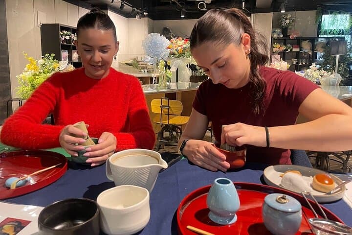 Matcha Making Experience in Shinjuku — photo 4