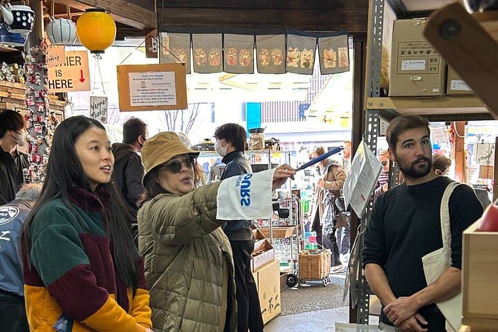 Tokyo Tsukiji Fish Market Food&Culture Walking Tour With a LOCAL! — photo 17