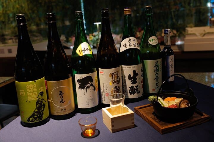 Cherry blossom & Japanese Sake Tasting in Shinjuku — photo 2