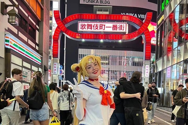 120-Minutes Cosplay Adventure Anime Character in Kabukicho — photo 12