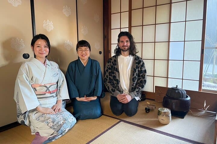 Buddhas at a Temple and Tea Ceremony Experience — photo 6