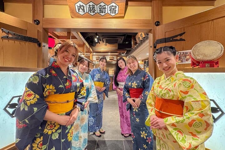 Bon Dance Izakaya in Shinjuku Tokyo — photo 2