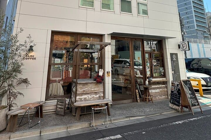 Making Herbarium chopstick rests with dried flowers in Tokyo — photo 7