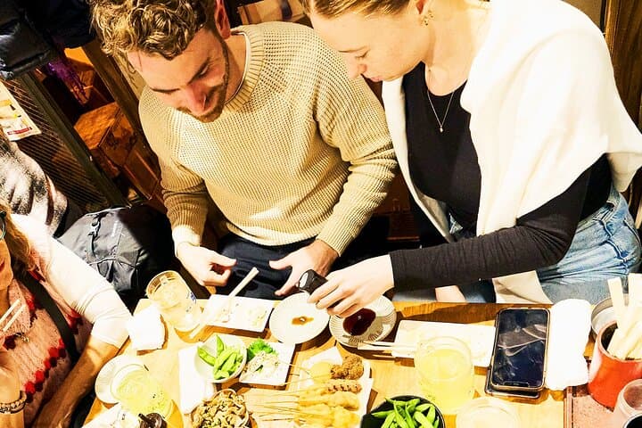 Tokyo: Shinjuku Bar Hopping & Night Walking Tour — photo 9