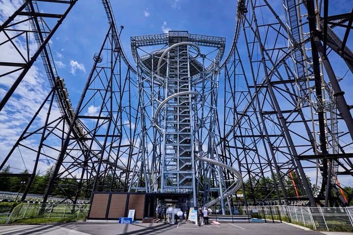 Fuji Q Highland One Day Admission Pass — photo 5