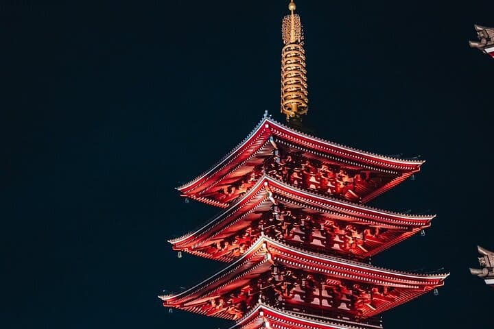 Asakusa Night Evening Walking Tour with English-Speaking Guide — photo 8