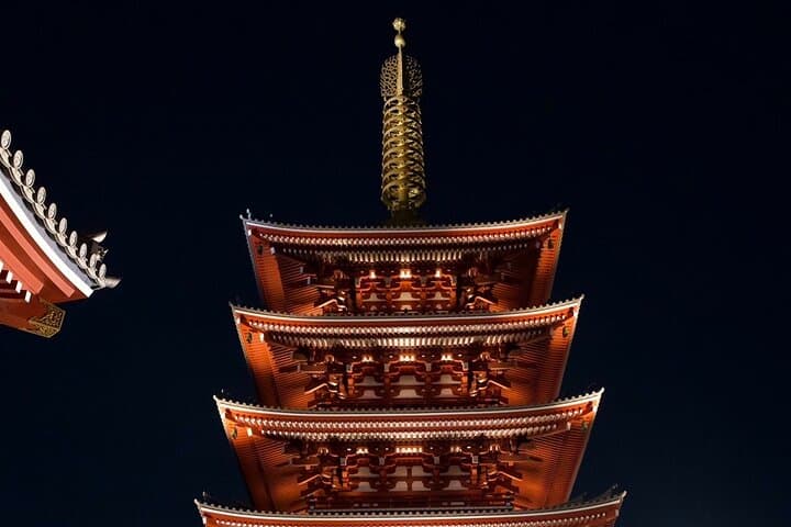 Asakusa Night Evening Walking Tour with English-Speaking Guide — photo 6