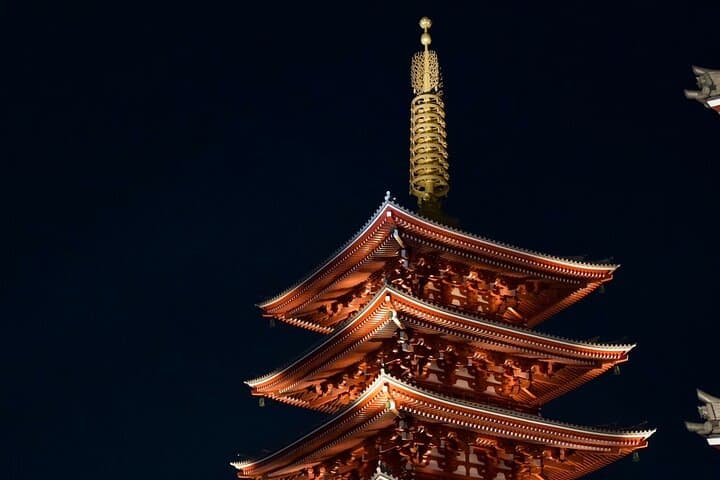 Asakusa Night Evening Walking Tour with English-Speaking Guide — photo 9