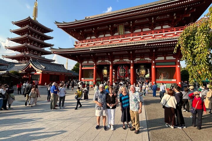 Full Day Tokyo Excursion with Guide-Driver 11-20guests — photo 14