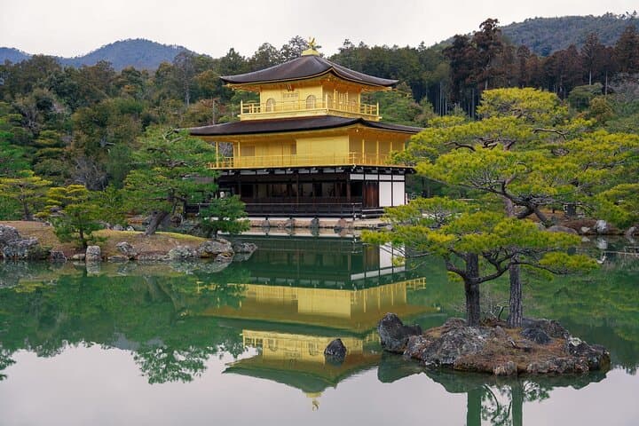 Kyoto UNESCO World Heritage Site Private Tour with a Premium Van — photo 15