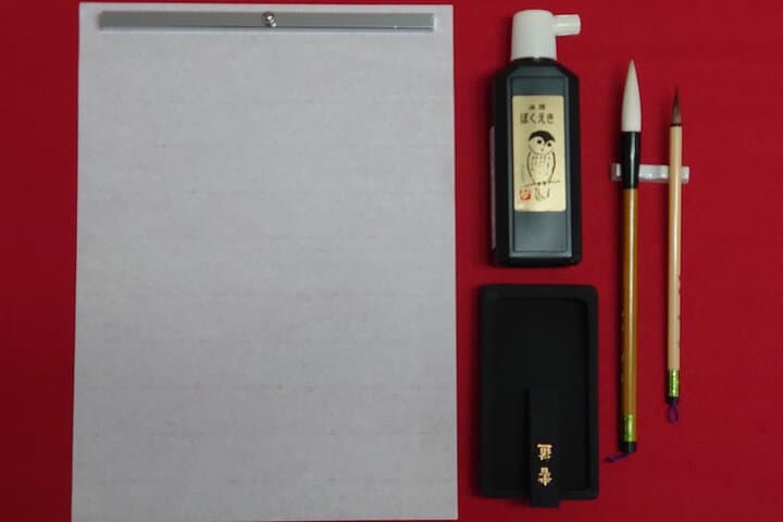 Traditional Calligraphy Experience near Dotonbori — photo 14