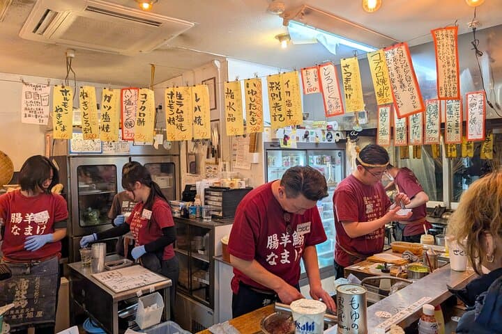 Authentic Izakaya Bar Hopping in Downtown of Tokyo! — photo 2