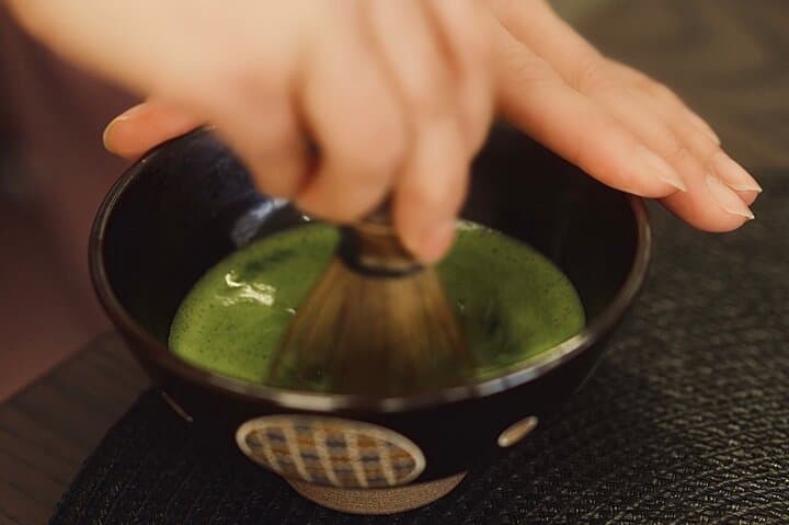 Tokyo Tea Ceremony in Asakusa with Kimono, Matcha & Wagashi — photo 7