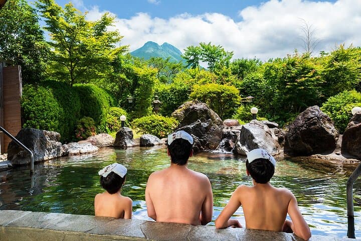 Yufuin Kyushu Wildlife Park Beppu Jigoku Day Tour from Fukuoka — photo 3