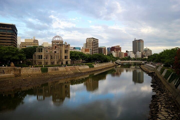 Hiroshima & Miyajima by Bullet Train from Tokyo — photo 10