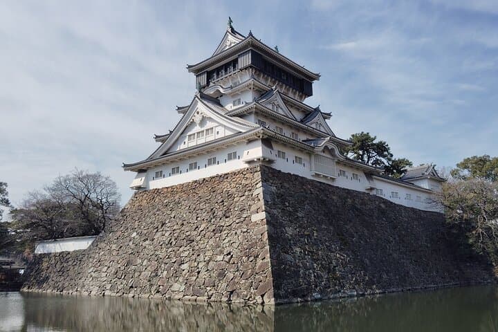 Kokura Castle and Garden Guided Tour in Kitakyushu — photo 11